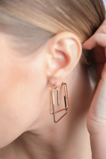 SQUARED DROP EARRINGS